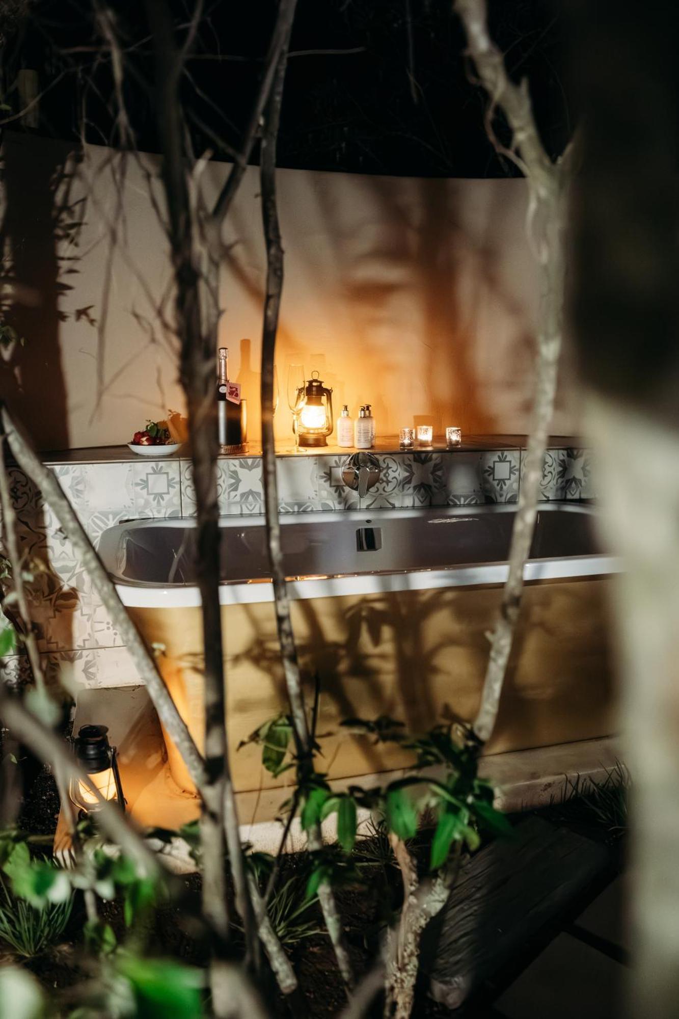 הודספרויט Safari Moon Luxury Bush Lodge מראה חיצוני תמונה